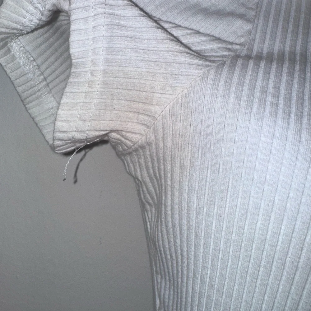 Two-Tone Snap Button Tee - Picture 6 of 6